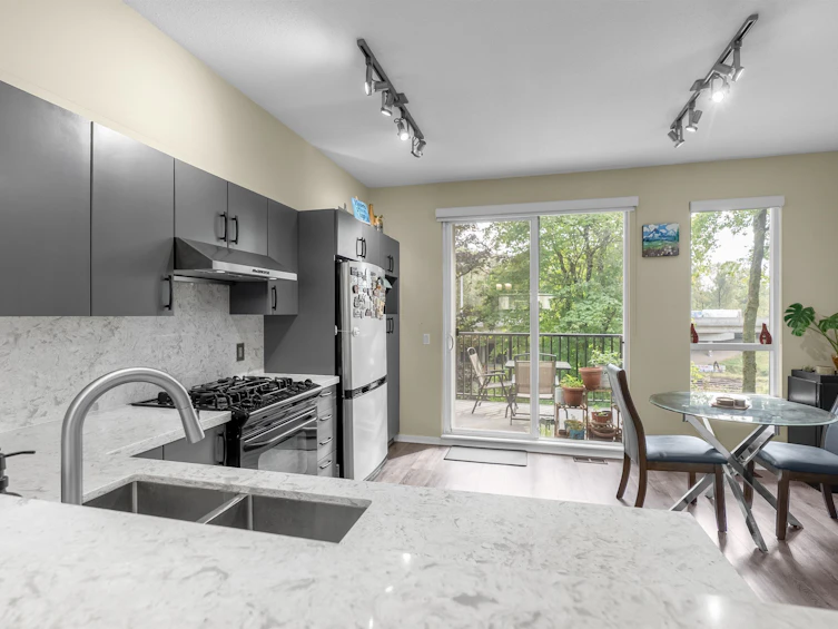 167-9133 Government Street, Burnaby, BC, V3N 0B1 - 2