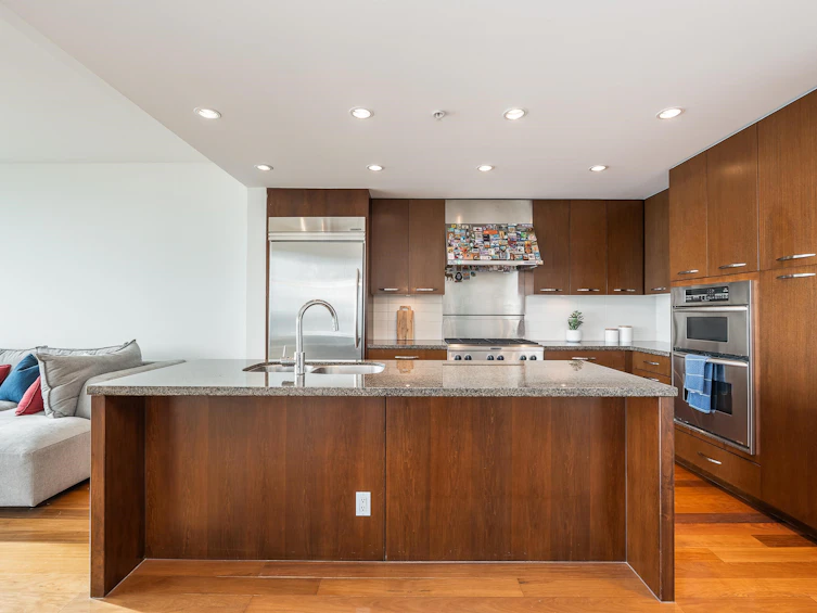 1101-3335 Cypress Place, West Vancouver, BC, V7S 3J8 - 7