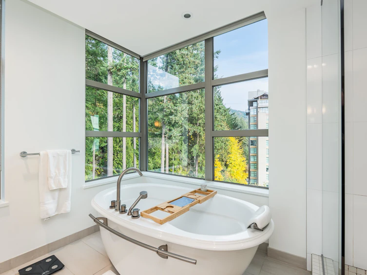 1101-3335 Cypress Place, West Vancouver, BC, V7S 3J8 - 19
