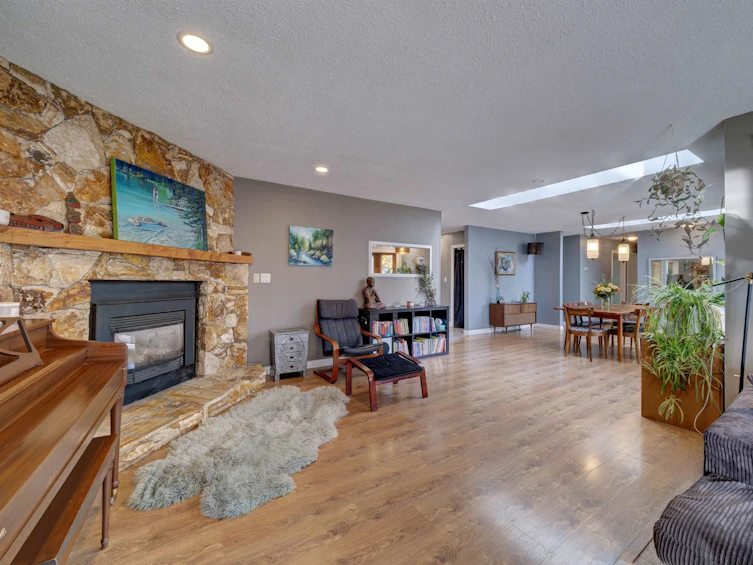 143 Pratt Road, Gibsons, BC, V0N 1V3 - 12