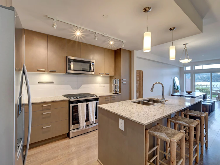 5917 Beachgate Lane, Sechelt, BC, V7Z 0S3 - 9
