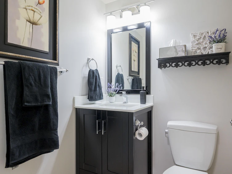 110-32823 Landeau Place, Abbotsford, BC, V2S 6S6 - 18