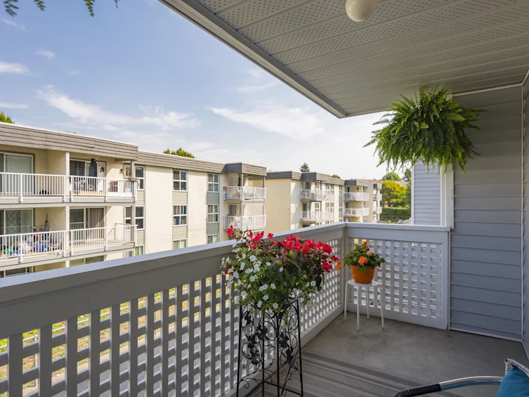 110-32823 Landeau Place, Abbotsford, BC, V2S 6S6 - 23