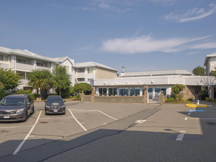 110-32823 Landeau Place, Abbotsford, BC, V2S 6S6 - 36