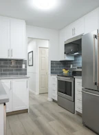 110 32823 Landeau Place