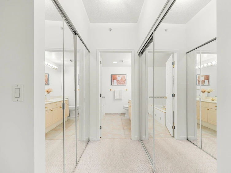 1201-160 W Keith Road, North Vancouver, BC, V7M 3M2 - 19