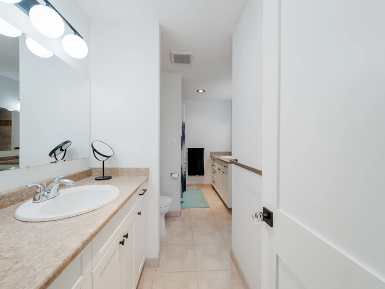 7-7305 Montecito Drive, Burnaby, BC, V5A 1R2 - 21