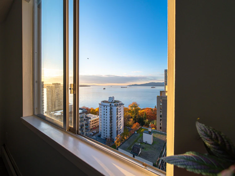 2004-1251 Cardero Street, Vancouver, BC, V6G 2H9 - 21