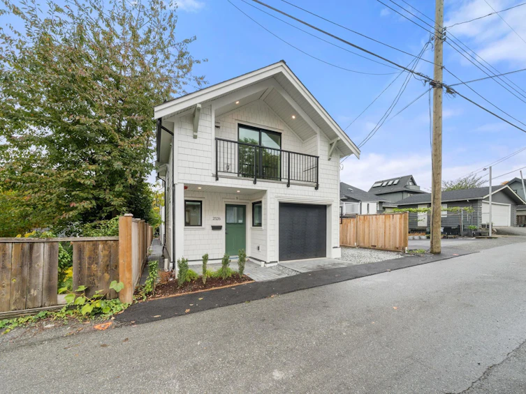 2526 Mcgill Street, Vancouver, BC, V5K 1H1 - 20