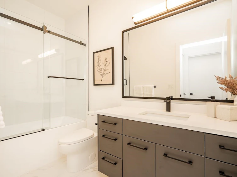 43-19330 Fairway Drive, Surrey, BC, V3S 0B7 - 19
