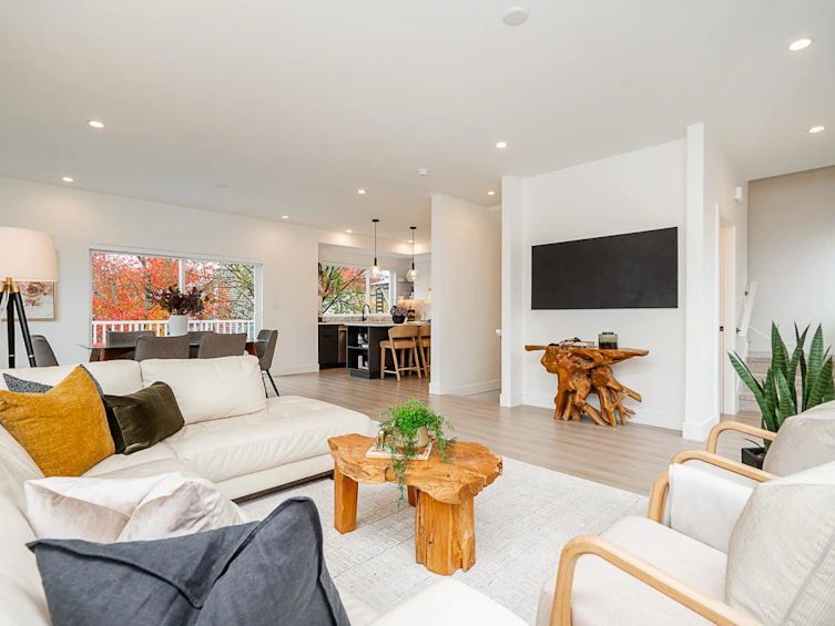 43-19330 Fairway Drive, Surrey, BC, V3S 0B7 - 2