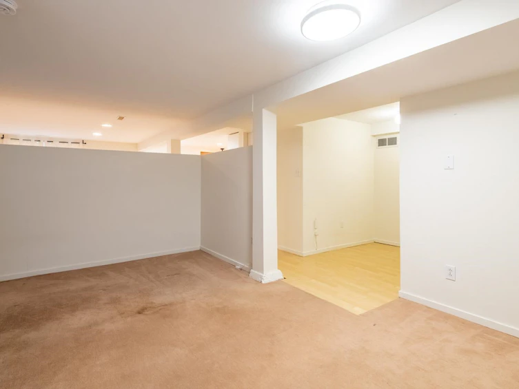 2960 W 41st Avenue, Vancouver, BC, V6N 3C7 - 22