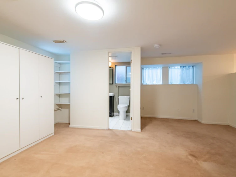2960 W 41st Avenue, Vancouver, BC, V6N 3C7 - 23