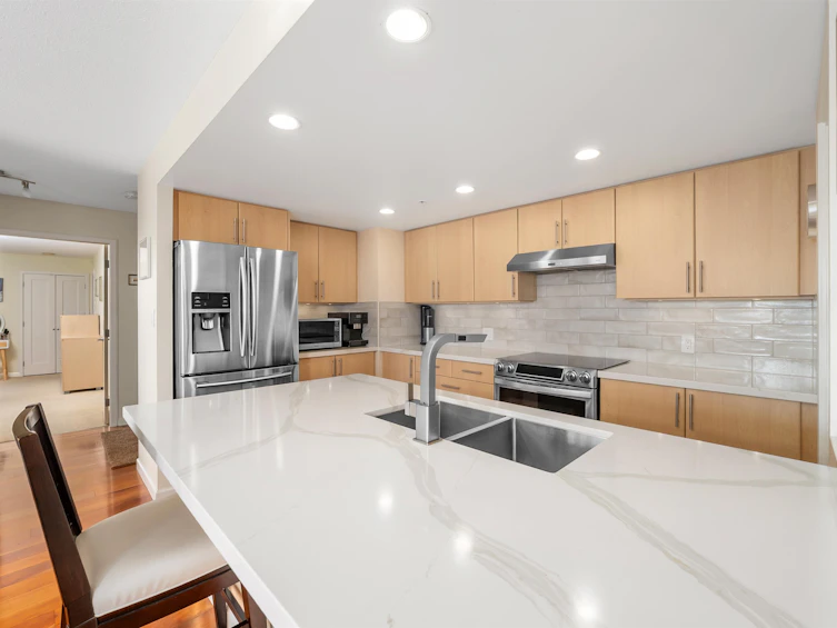 2103-290 Newport Drive, Port Moody, BC, V3H 5N2 - 6