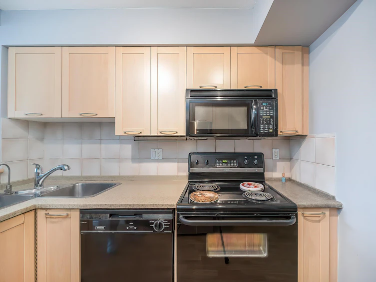 312-1503 West 65th Avenue, Vancouver, BC, V6P 6Y8 - 7