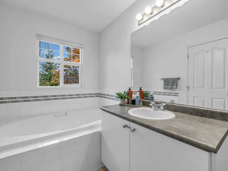 24342 102b Avenue, Maple Ridge, BC, V2W 1Y2 - 26