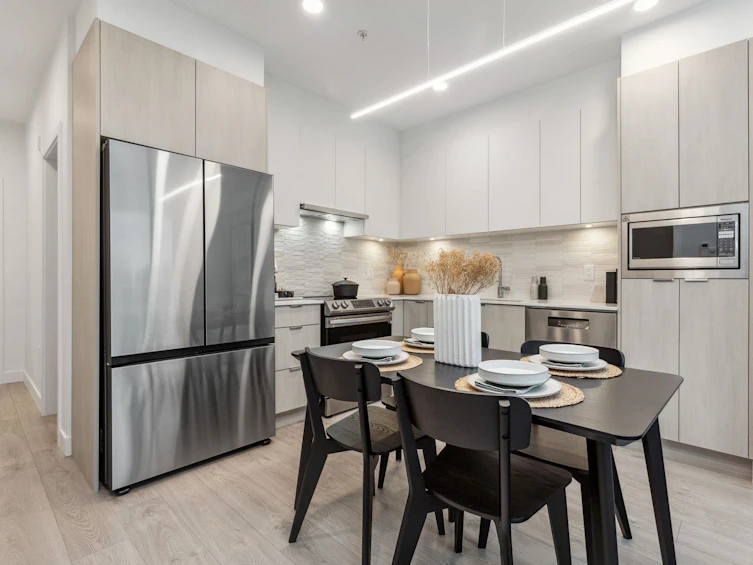303-2431 Rabbit Drive, Delta, BC, V4M 0G5 - 3