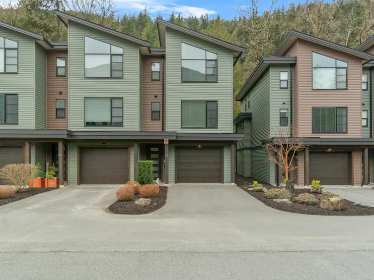 23-520 Hot Springs Road, Harrison Hot Springs, BC, V0M 1K0 - 2
