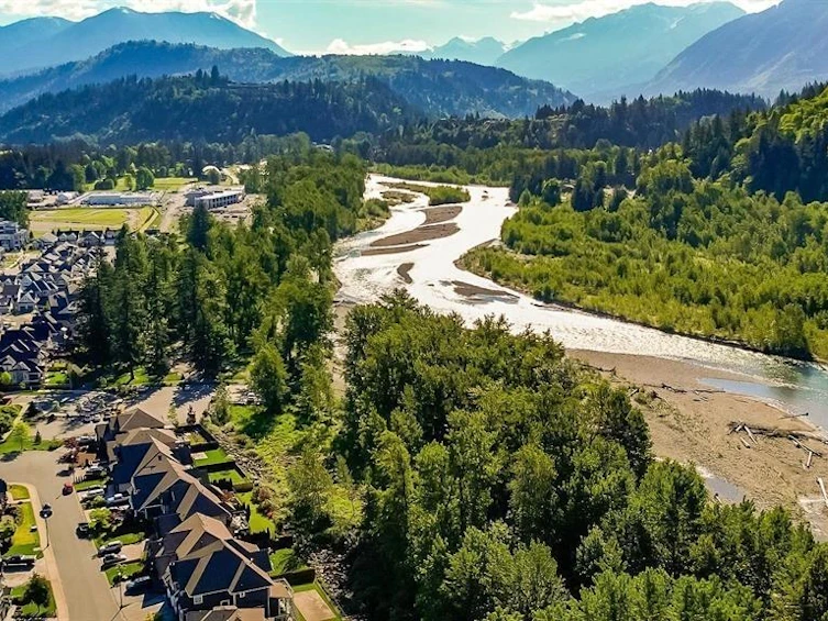 44671 Anglers Boulevard, Chilliwack, BC, V2R 0Z5 - 35