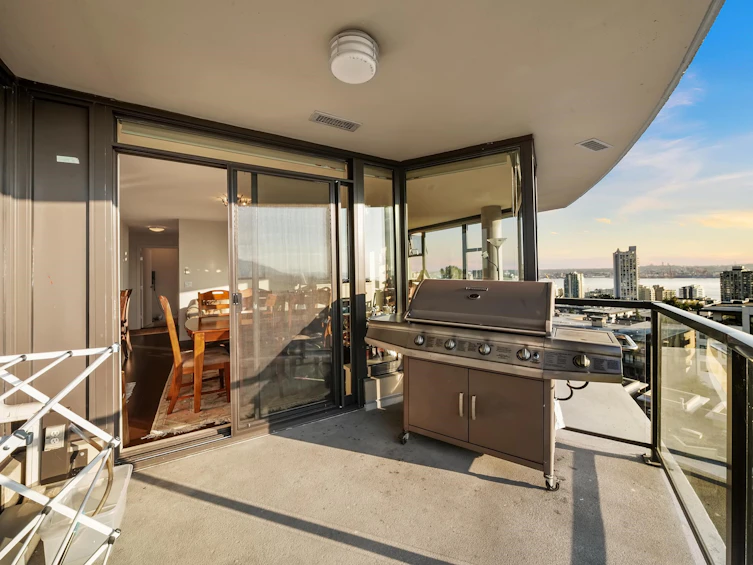 805-683 W Victoria Park, North Vancouver, BC, V7M 0A2 - 12