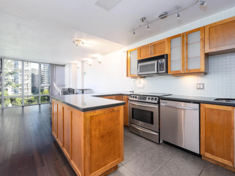 801-930 Cambie Street, Vancouver, BC, V6B 5X6 - 2