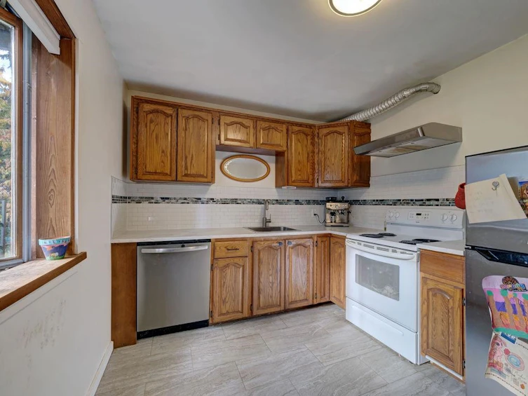 1321 Marlene Road, Roberts Creek, BC, V0N 2W2 - 21