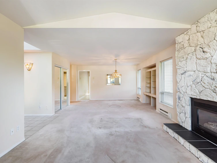 6114 S Gale Avenue, Sechelt, BC, V7Z 0P9 - 10