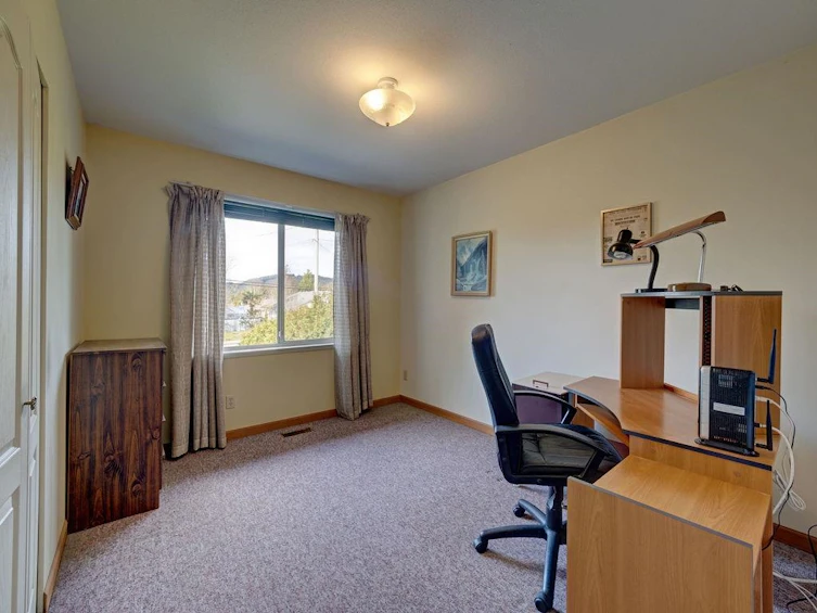 5642 Nickerson Road, Sechelt, BC, V7Z 0M6 - 22