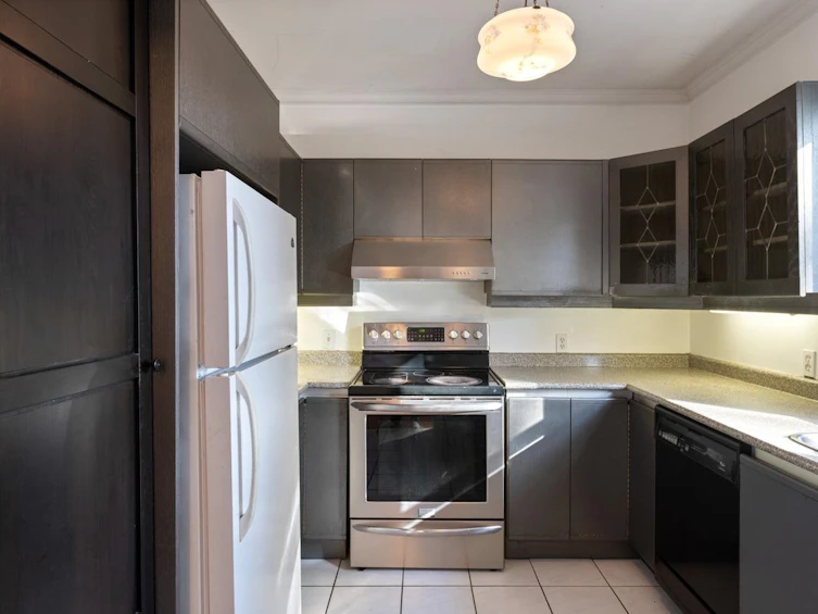 31 W 11th Avenue, Vancouver, BC, V5Y 1S6 - 18