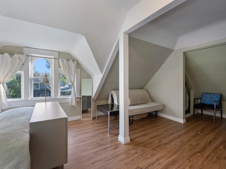 31 W 11th Avenue, Vancouver, BC, V5Y 1S6 - 10