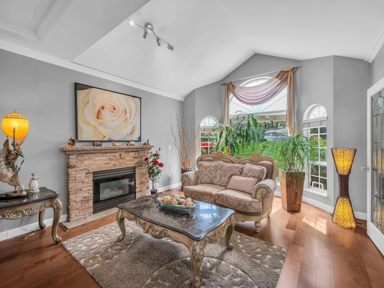 7548 Sequoia Road, Burnaby, BC, V3N 4W9 - 5