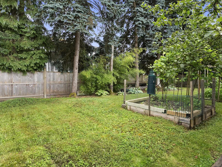 14409 Chartwell Drive, Surrey, BC, V3S 5E1 - 31