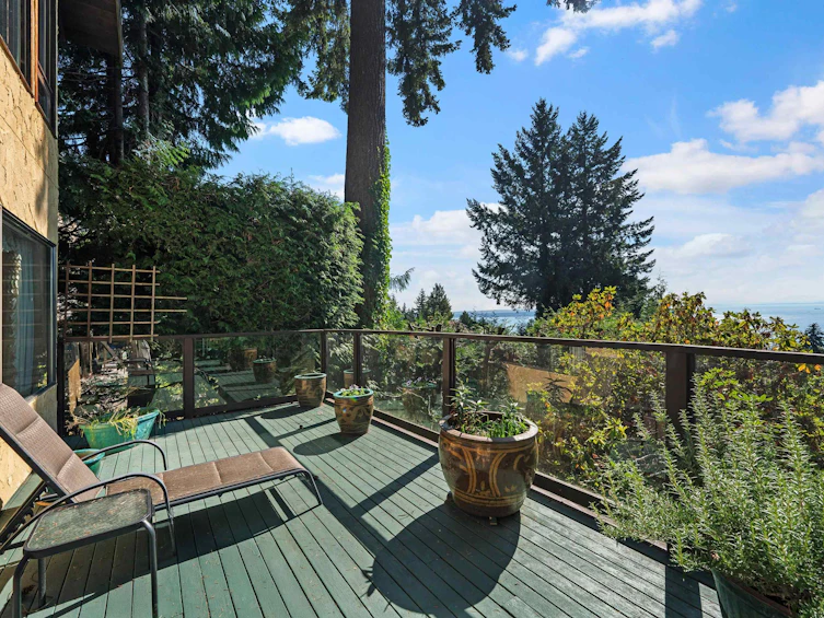 2235 Chairlift Road, West Vancouver, BC, V7S 2T4 - 35