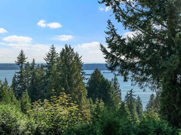 2235 Chairlift Road, West Vancouver, BC, V7S 2T4 - 10