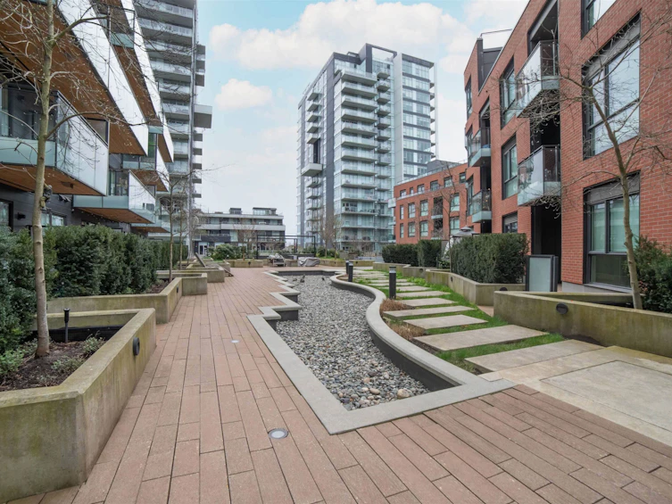 201-3581 NE Kent Avenue, Vancouver, BC, V5S 0H6 - 17