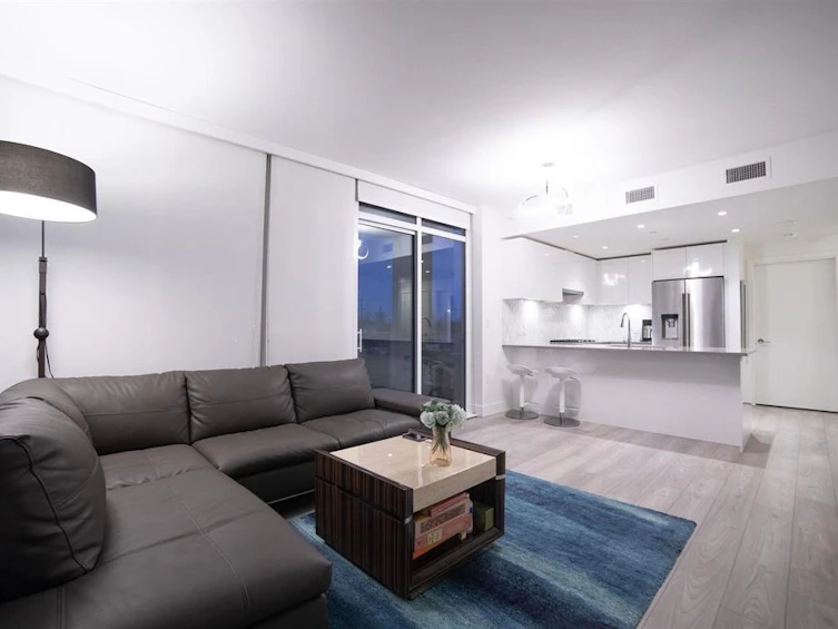 201-3581 NE Kent Avenue, Vancouver, BC, V5S 0H6 - 2