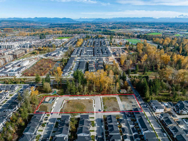 LT.5-20545 76 Avenue, Langley, BC, V2Y 1W3 - 3
