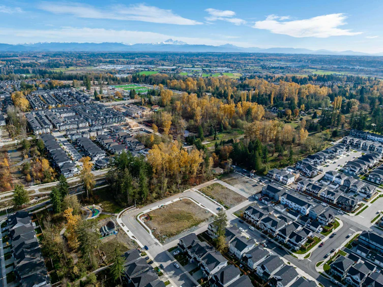 LT.9-20545 76 Avenue, Langley, BC, V2Y 1W3 - 2
