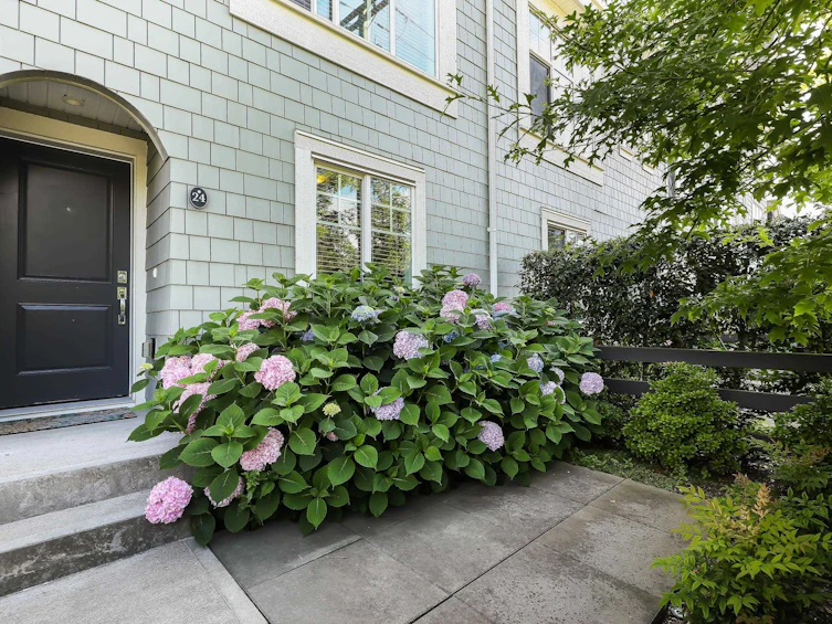 24-15487 99a Avenue, Surrey, BC, V3R 0G9 - 27