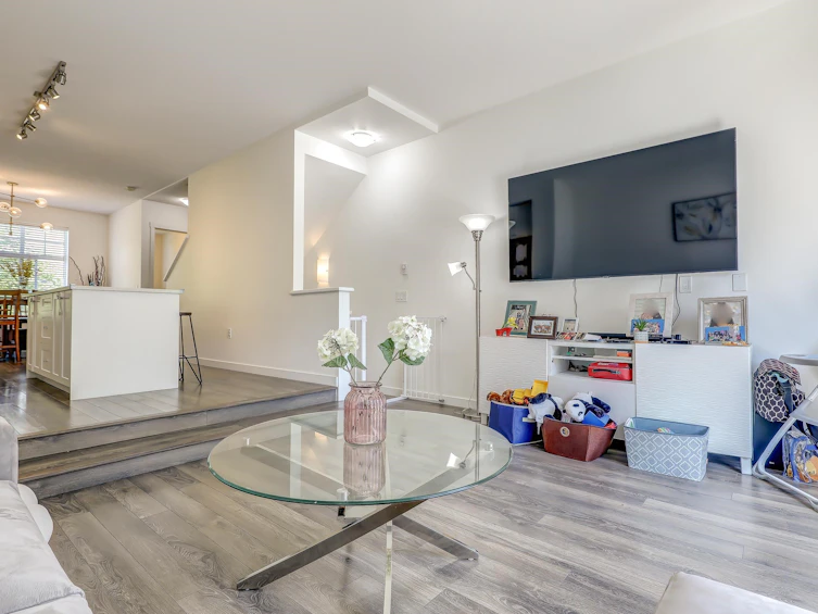 24-15487 99a Avenue, Surrey, BC, V3R 0G9 - 8