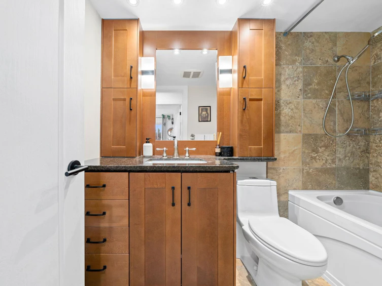 201-1130 W 13th Avenue, Vancouver, BC, V6H 1N3 - 29