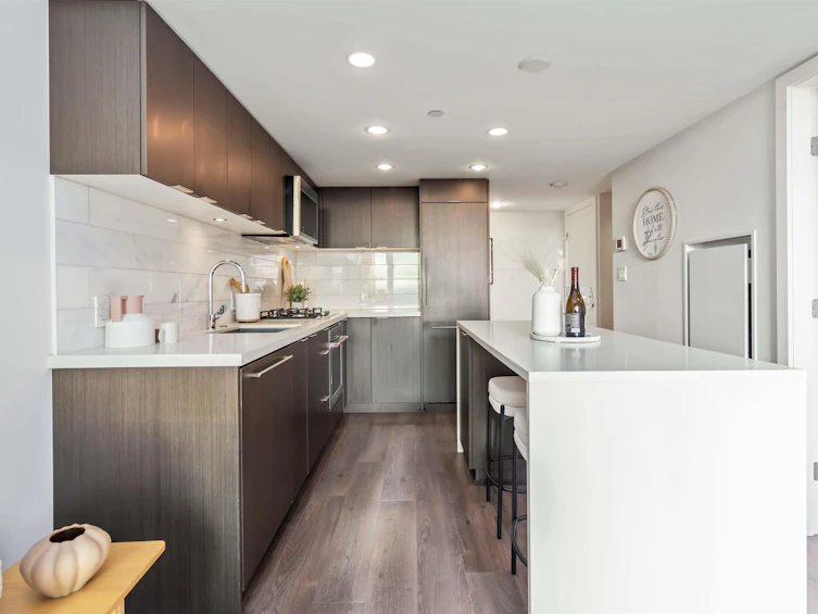 601-8238 Lord Street, Vancouver, BC, V6P 0G7 - 4