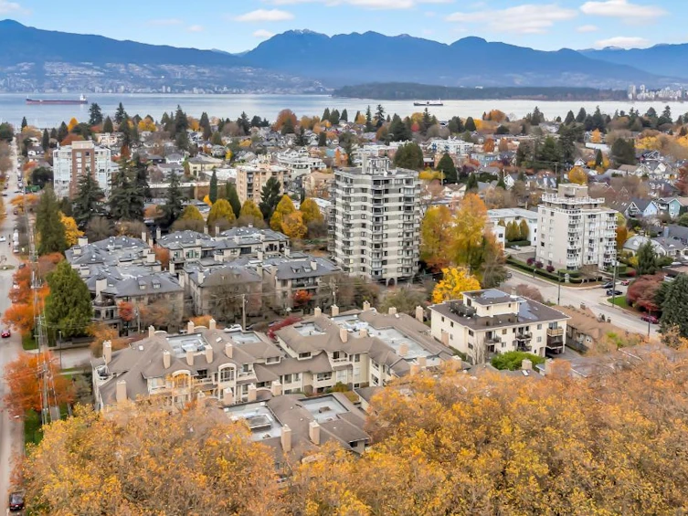 309-3755 W 8th Avenue, Vancouver, BC, V6R 1Z2 - 36
