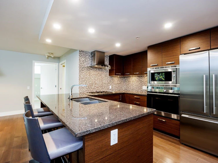 108-210 W 13th Street, North Vancouver, BC, V7M 1N7 - 4