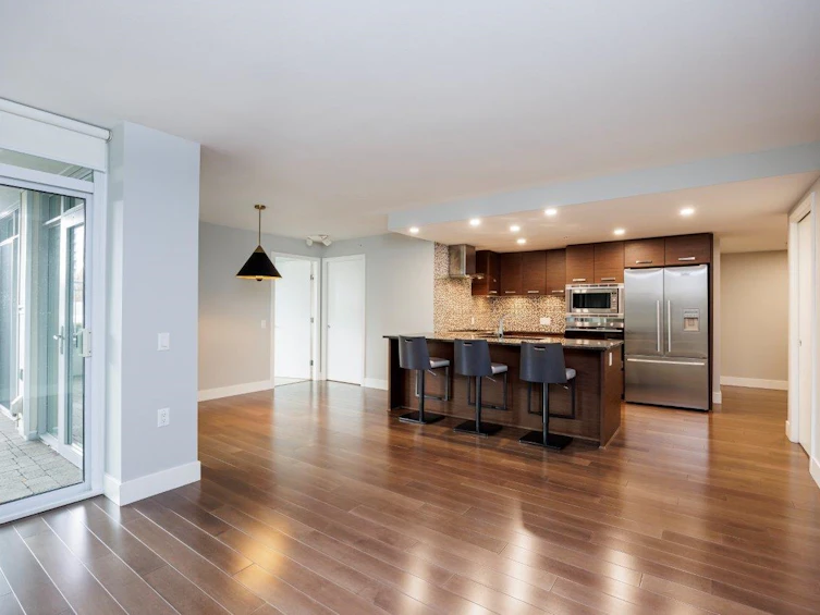 108-210 W 13th Street, North Vancouver, BC, V7M 1N7 - 2