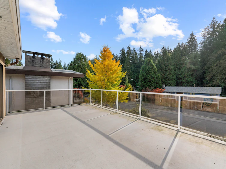 1006 Hendecourt Road, North Vancouver, BC, V7K 2W9 - 30