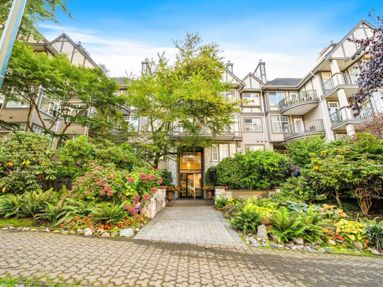 207-1388 Nelson Street, Vancouver, BC, V6E 1J9 - 25
