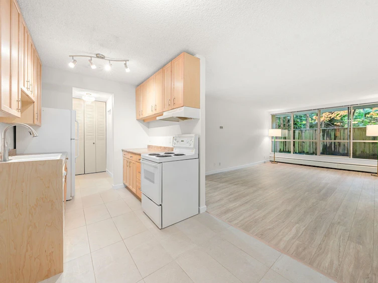 119-2012 Fullerton Avenue, North Vancouver, BC, V7P 3E3 - 3