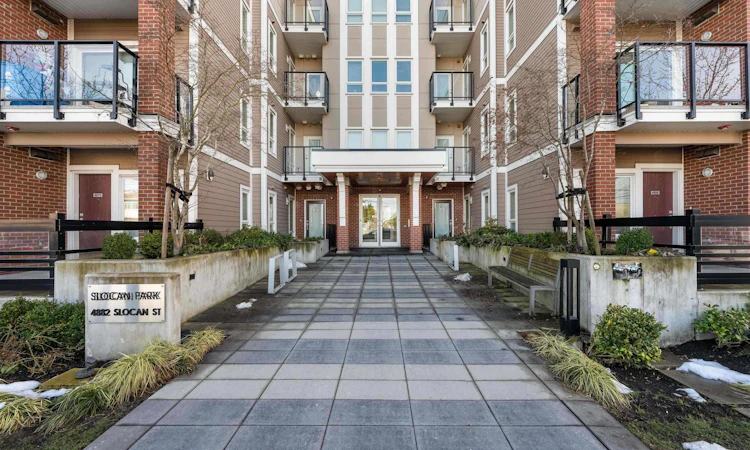 203-4882 Slocan Street
