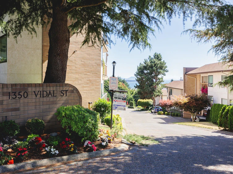 715-1350 Vidal Street, Surrey, BC, V4B 5G6 - 39
